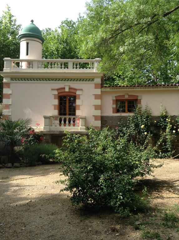 Chateau La Roque Margaux Servian Exterior foto